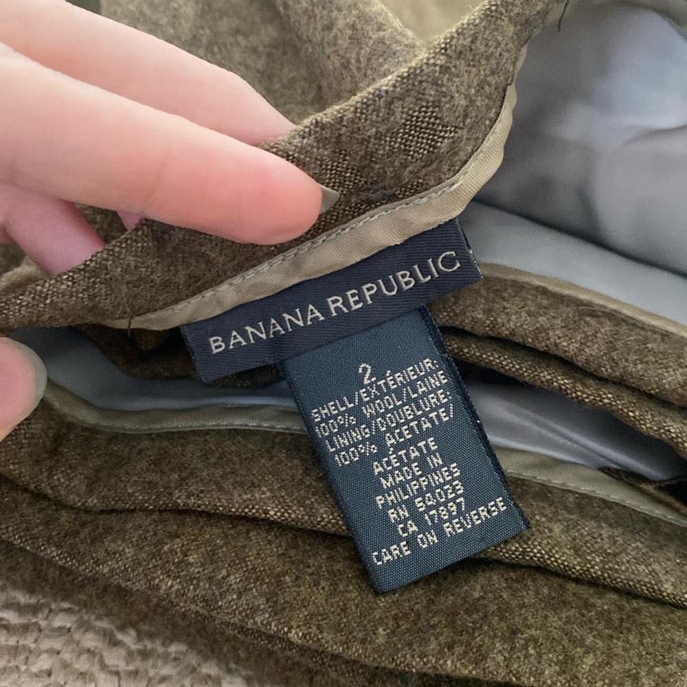 Vintage Banana Republic 100% Wool Olive Green Pants - like NEW - restored